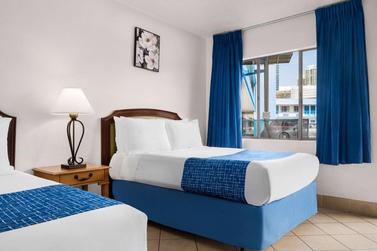 Travelodge By Wyndham Las Vegas Bagian luar foto