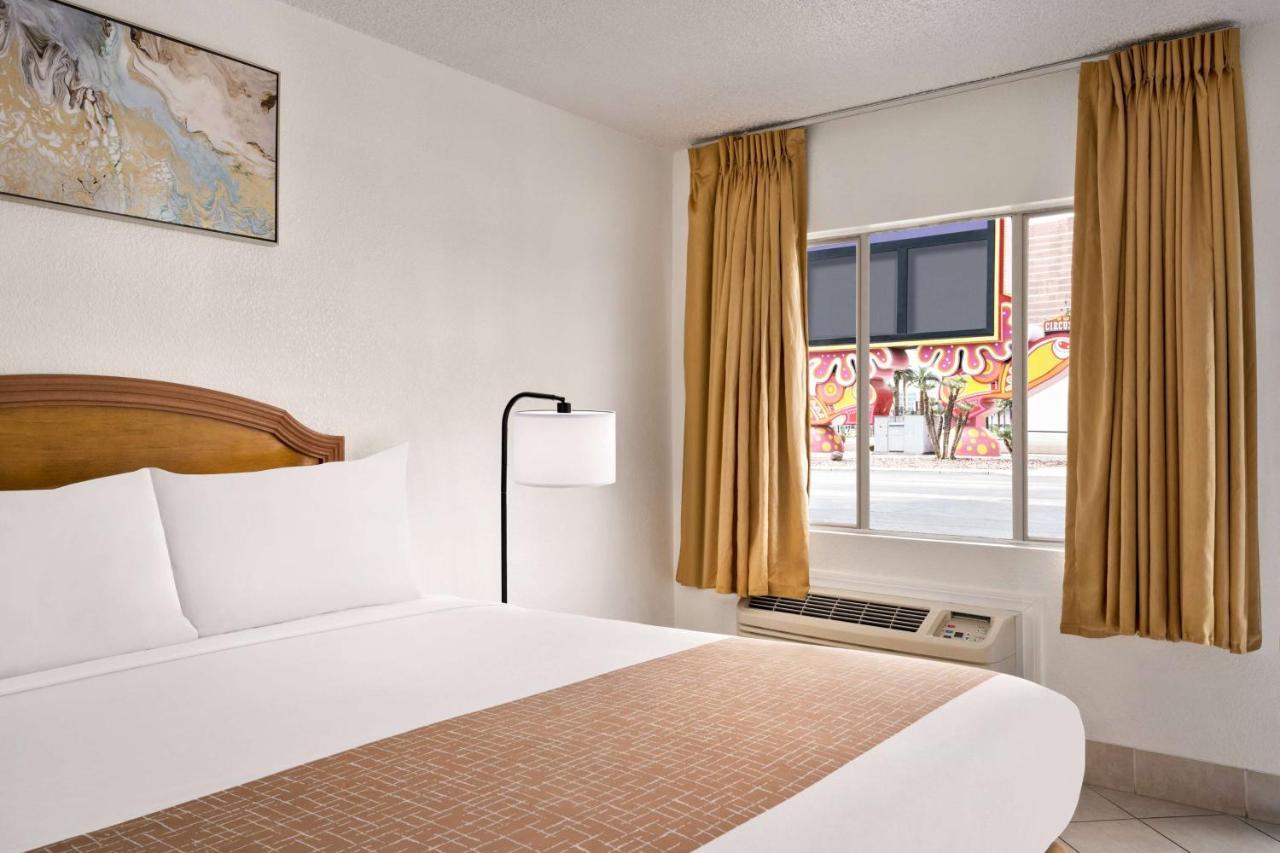 Travelodge By Wyndham Las Vegas Bagian luar foto