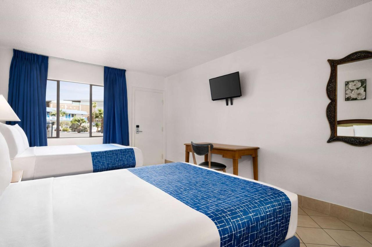 Travelodge By Wyndham Las Vegas Bagian luar foto